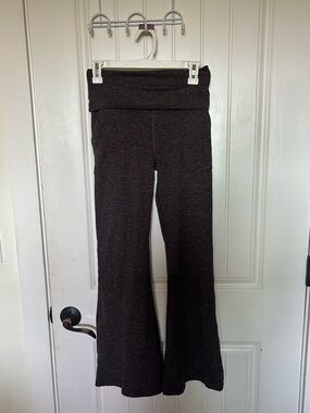 Aerie Offline Active Yoga Pants Fold-Over Waist Flared Yoga Pants - Charcoal